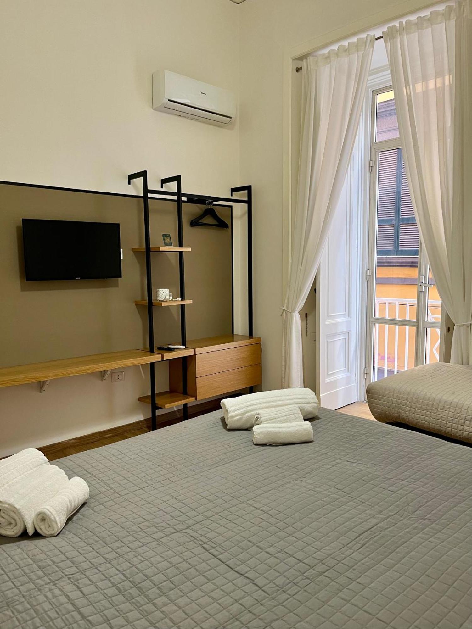 Nabab-Napoli Bed And Breakfast Exterior photo